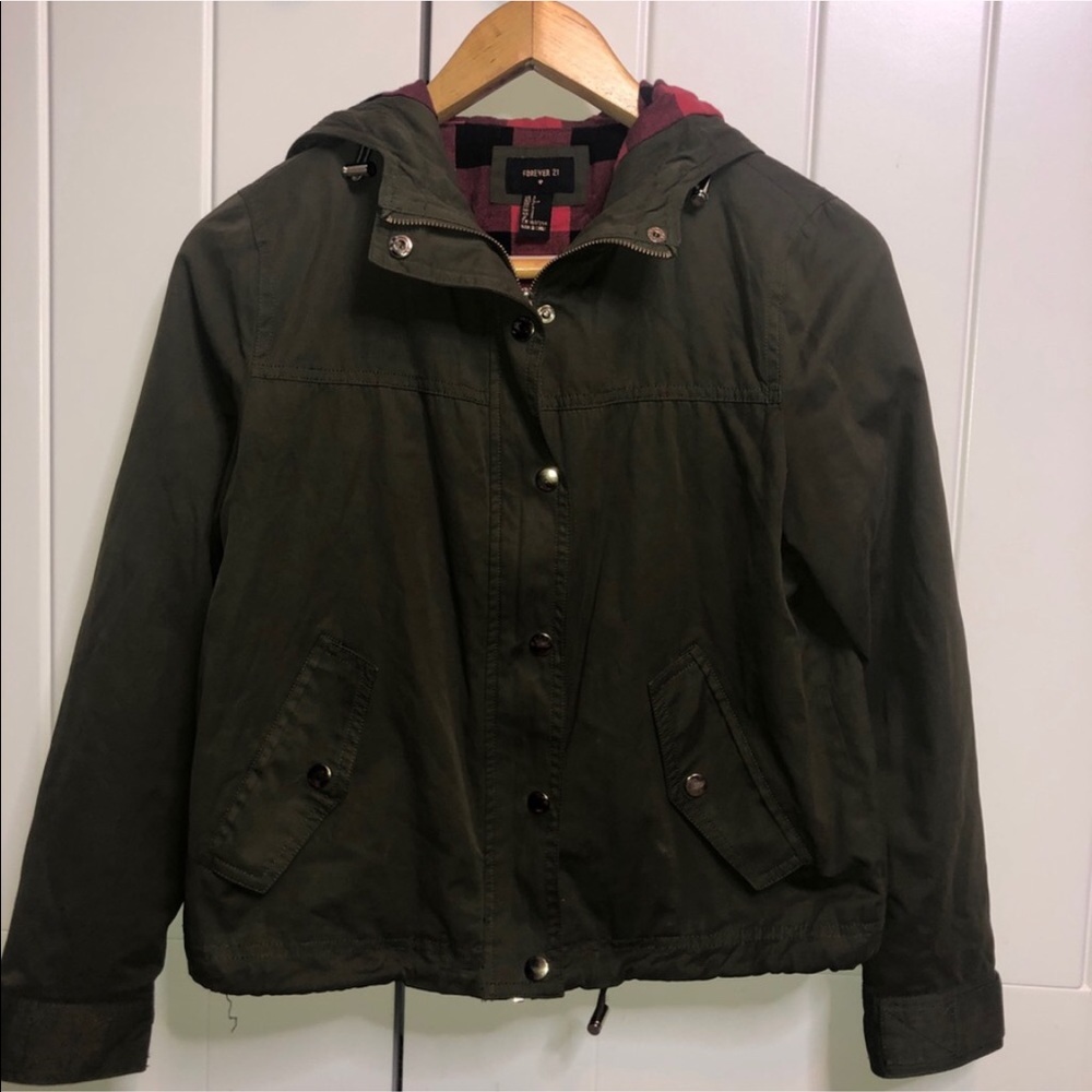 Green spring jacket